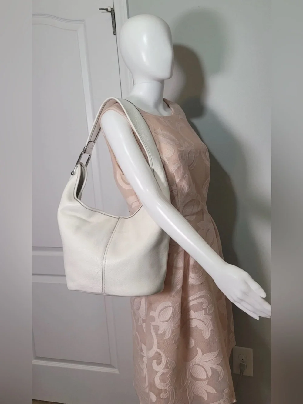 Michael Kors Hobo Shoulder Bag White Leather Silver Hardware